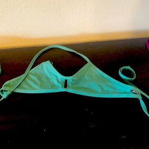 Jolyn “Vent” style bikini top
